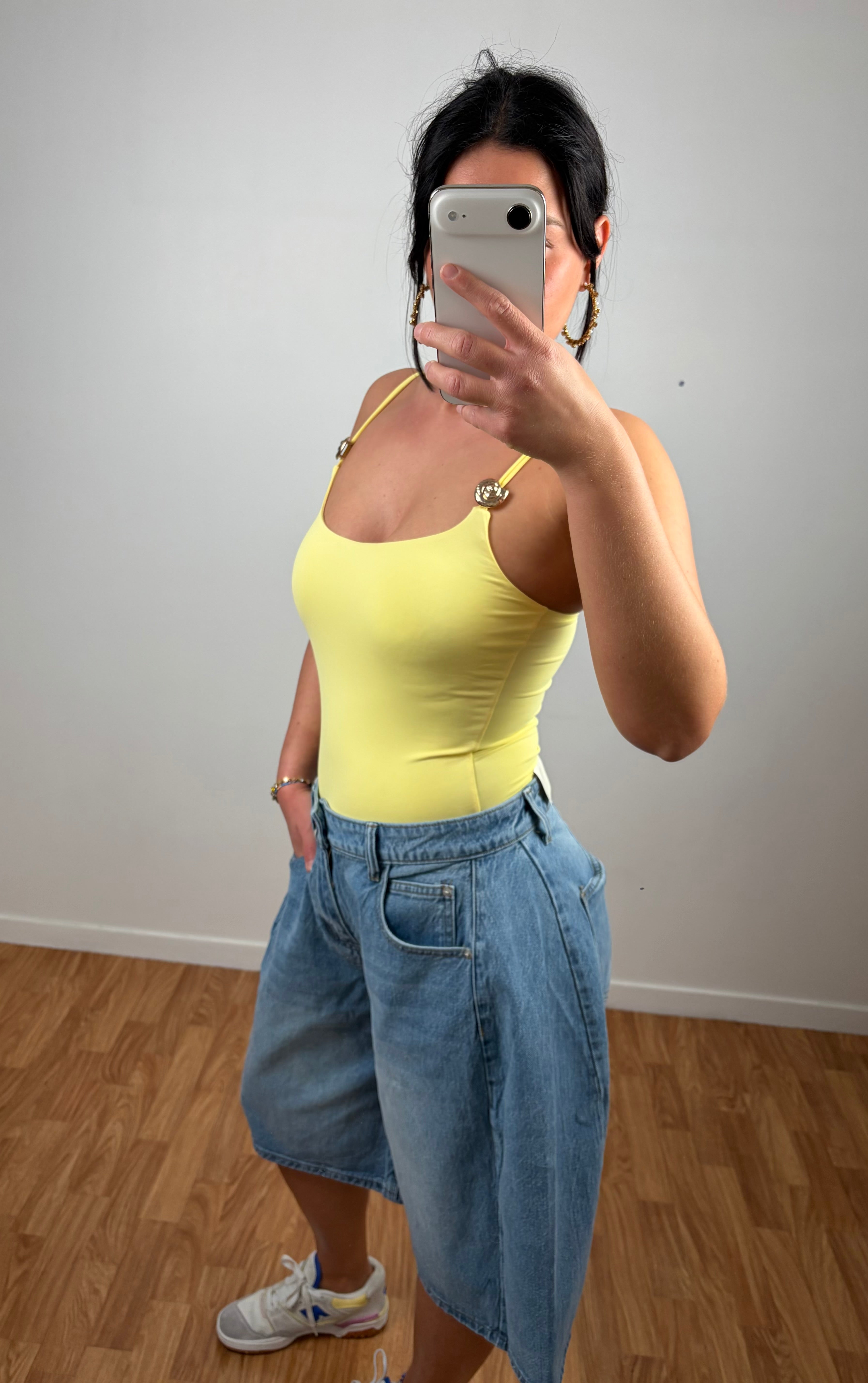 BODY JAUNE