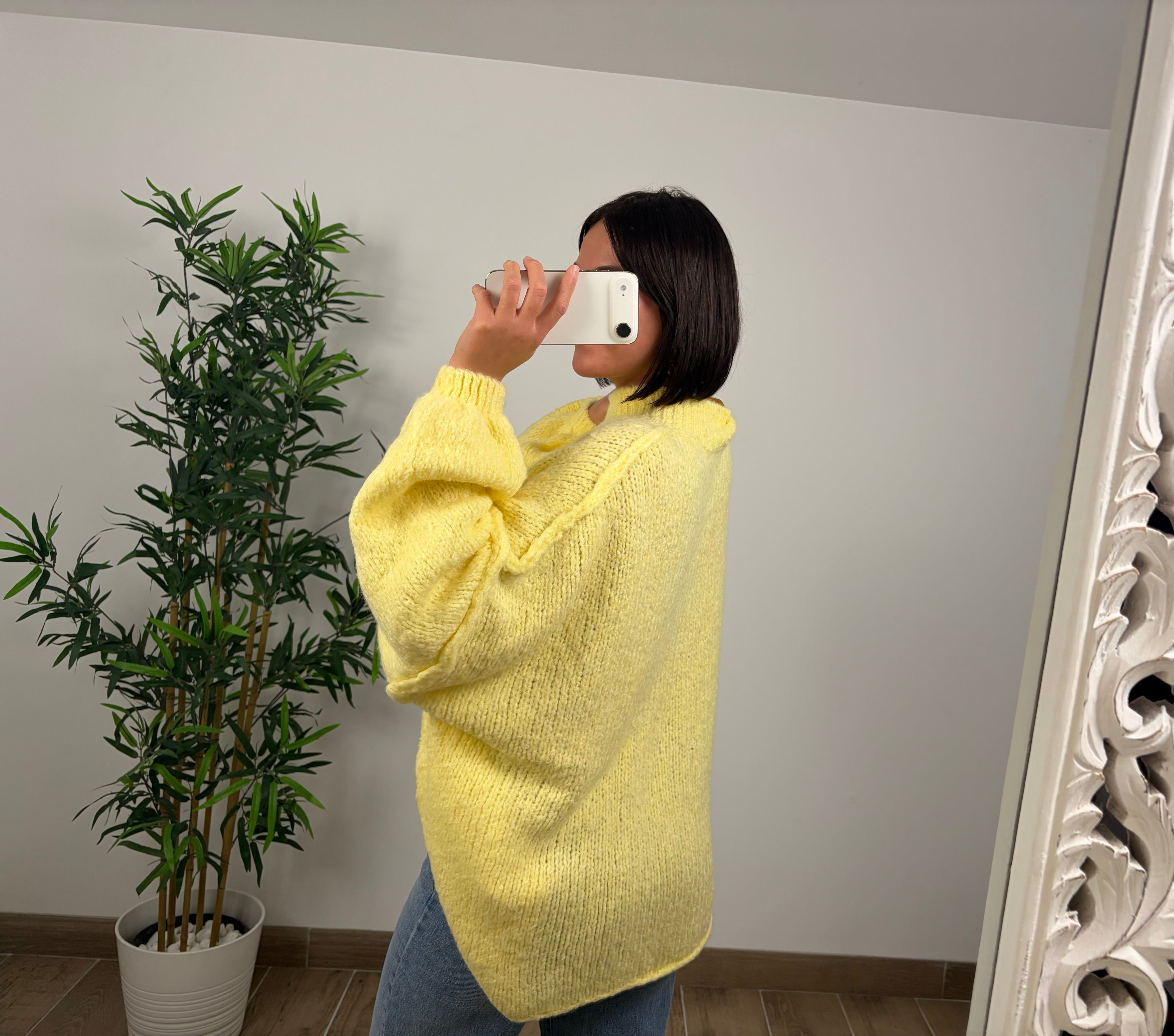 PULL JAUNE OVERSIZE