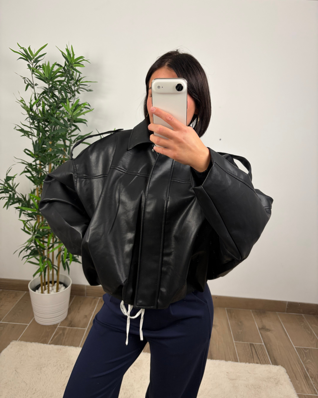 BOMBER OVERSIZE NOIR EN SIMILICUIR